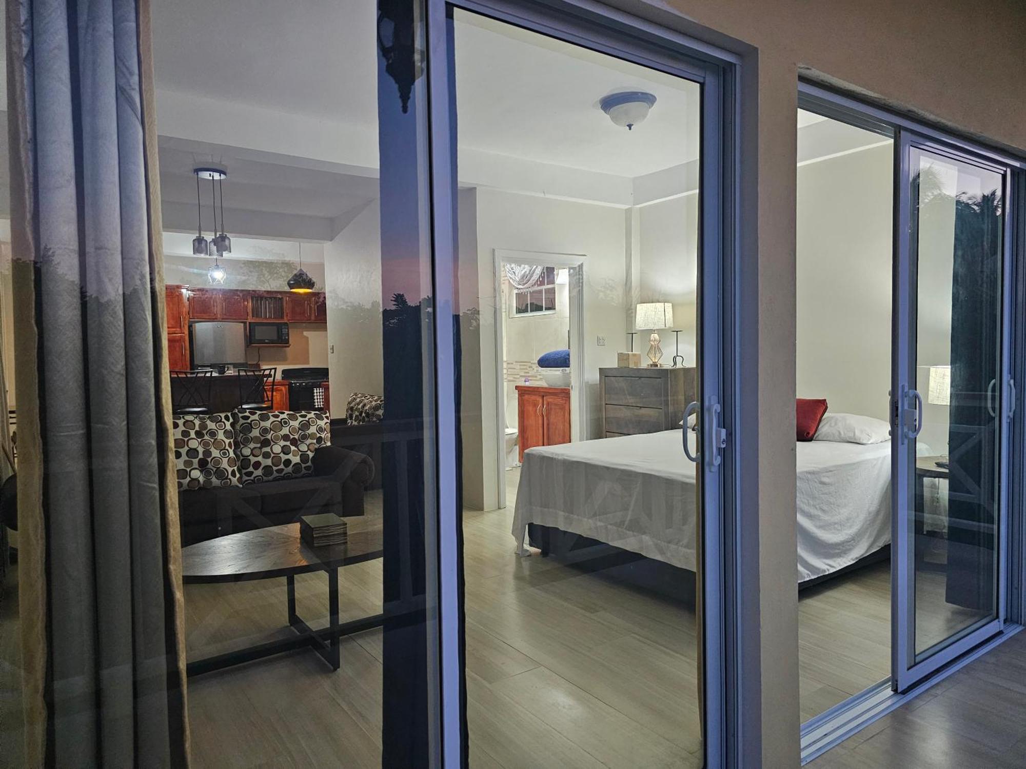 Royal Escape - 2 Appartement Anse La Raye Buitenkant foto